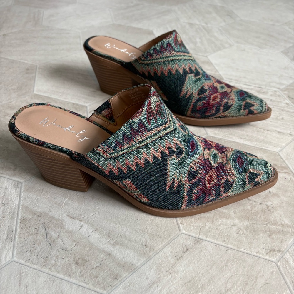 Women's Multicolor Patterned Mules